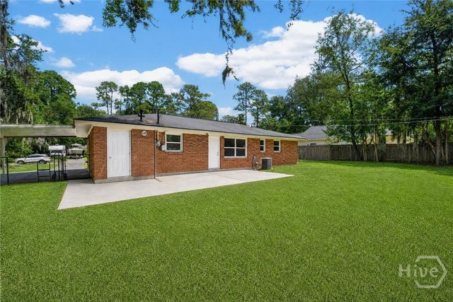 1907 E 63rd Street, Savannah, GA 31404