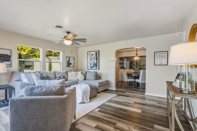 1750 Elmwood Ave, Stockton, CA 95204