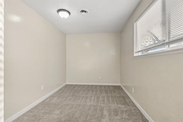 1750 Elmwood Ave, Stockton, CA 95204