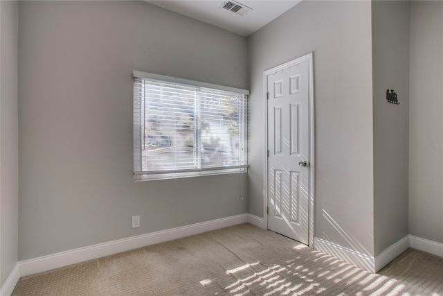 834 S Polk Street, Dallas, TX 75208