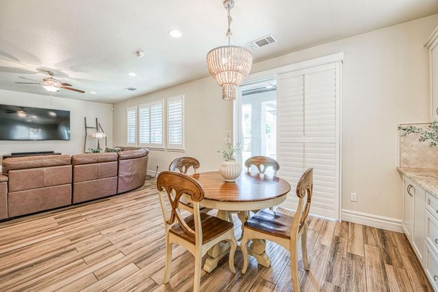 1266 N Redington Avenue, Clovis, CA 93619