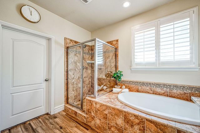1266 N Redington Avenue, Clovis, CA 93619