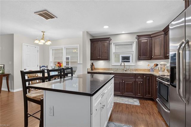 88 Ericsson ST, Portsmouth, VA 23702