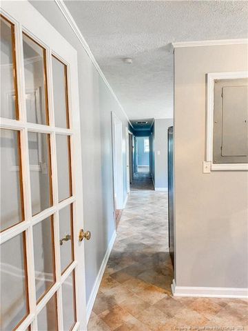 2879 County Line Road, Saint Pauls, NC 28384