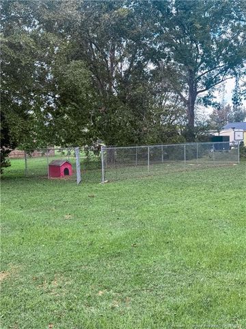 2879 County Line Road, Saint Pauls, NC 28384