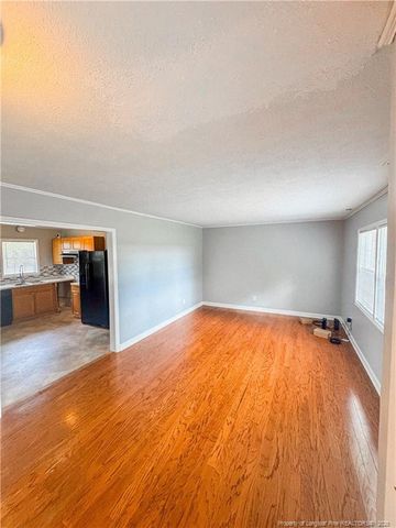 2879 County Line Road, Saint Pauls, NC 28384