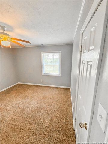 2879 County Line Road, Saint Pauls, NC 28384