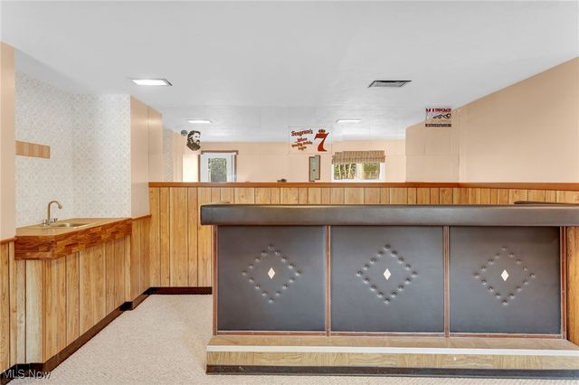 4281 Plumwood Drive, North Olmsted, OH 44070