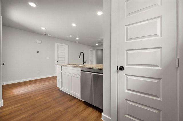 14408 Paris Avenue, Lubbock, TX 79423