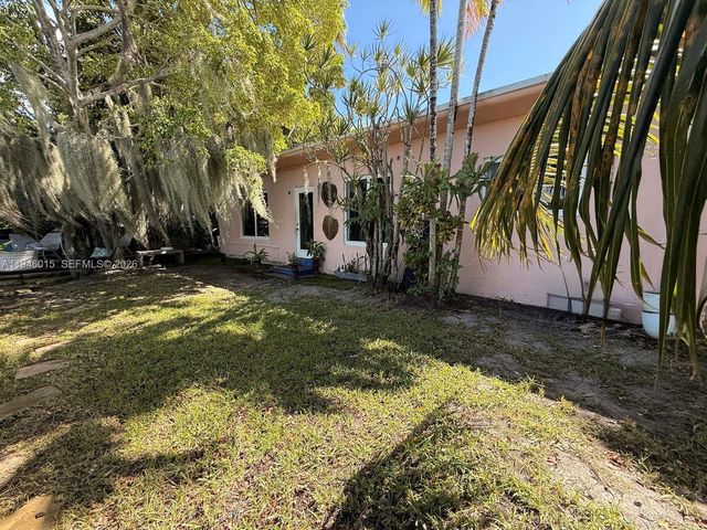 1785 Calais Dr 8, Miami Beach, FL 33141