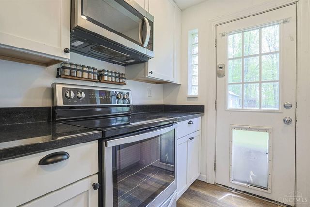 2855 Bahns Drive, Beavercreek, OH 45434
