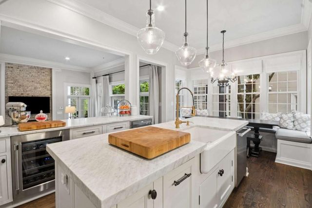 305 Abercorn Square, Peachtree City, GA 30269