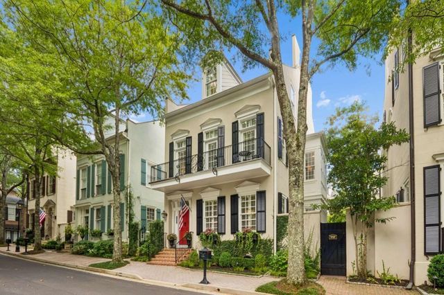 305 Abercorn Square, Peachtree City, GA 30269