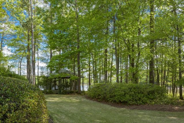 305 Abercorn Square, Peachtree City, GA 30269