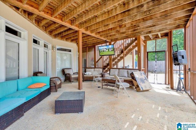 1301 STRATFORD COURT, Morris, AL 35116