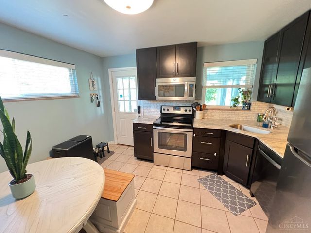 1719 Sanborn Drive, Reading, OH 45215