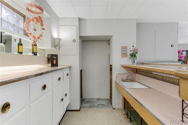 4359 Mohegan Drive, Affton, MO 63123