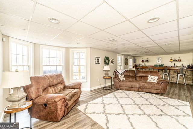 15 Quarter Horse Drive NW, Rome, GA 30165