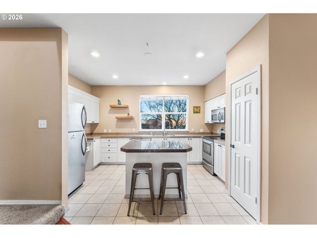 1816 Se CUTTER Ln, Vancouver, WA 98661