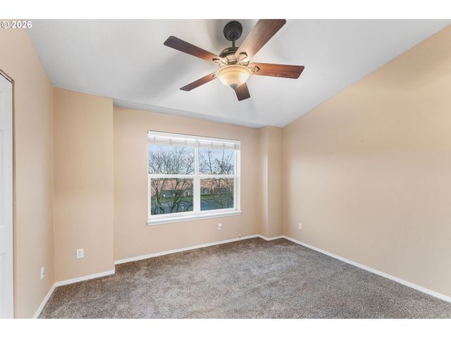 1816 Se CUTTER Ln, Vancouver, WA 98661