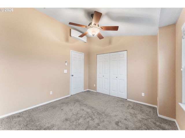 1816 Se CUTTER Ln, Vancouver, WA 98661