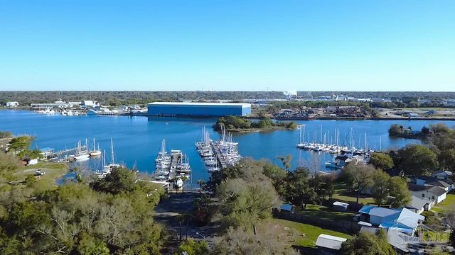 403 Seamarge Ln, Pensacola, FL 32507