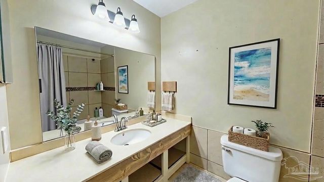 403 Seamarge Ln, Pensacola, FL 32507