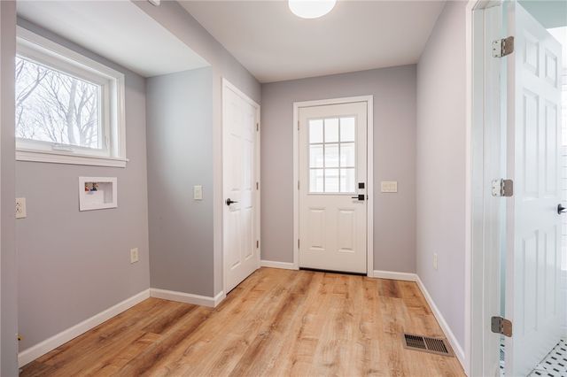 260 Point Pleasant Road, Irondequoit, NY 14622