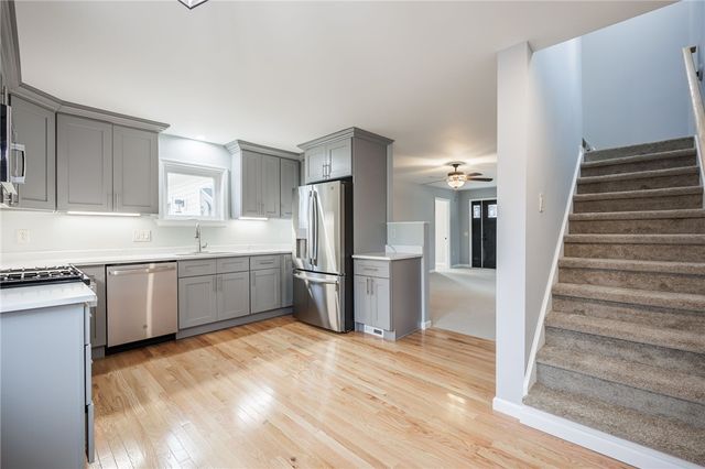 260 Point Pleasant Road, Irondequoit, NY 14622