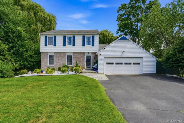 5 Virginia Drive, Kingston, NY 12401