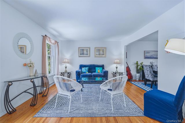 5 Virginia Drive, Kingston, NY 12401