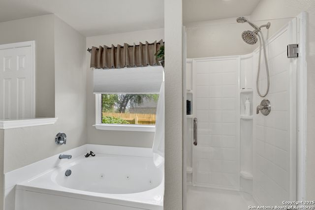 2114 Jasons West, New Braunfels, TX 78130
