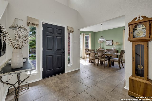 2114 Jasons West, New Braunfels, TX 78130