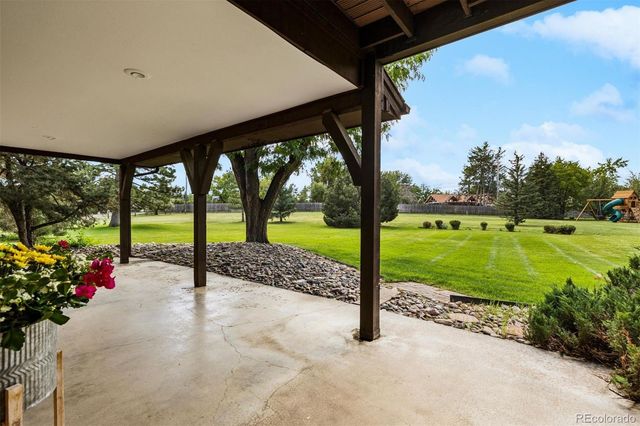 10 Carriage Lane, Cherry Hills Village, CO 80121