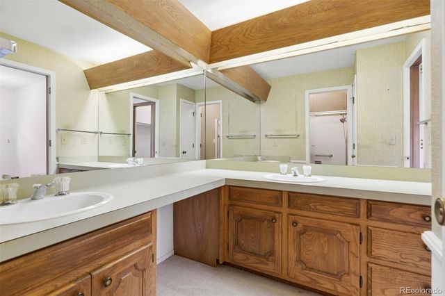 10 Carriage Lane, Cherry Hills Village, CO 80121