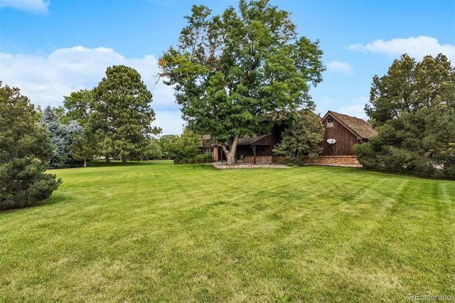 10 Carriage Lane, Cherry Hills Village, CO 80121