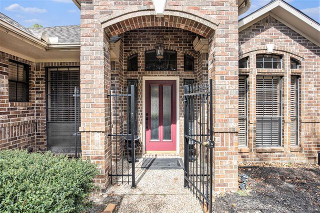 6622 Prairie Dunes Drive, Houston, TX 77069