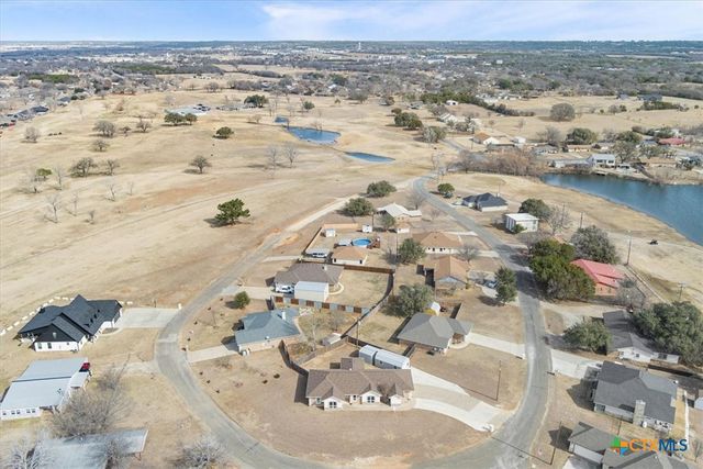 120 Lakewood Drive, Gatesville, TX 76528