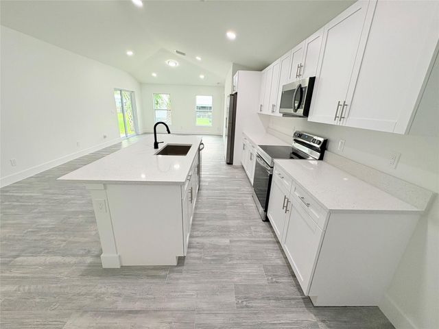 2669 NW 33rd Ave, Okeechobee, FL 34972