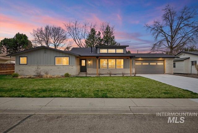 5231 N Sorrento Dr, Boise, ID 83704