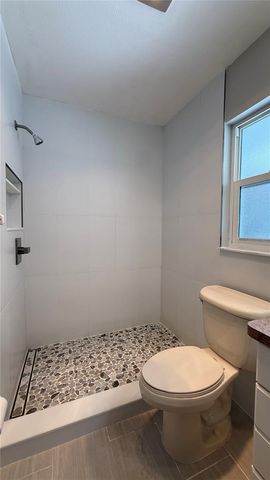 491 S VENICE BOULEVARD, Venice, FL 34293