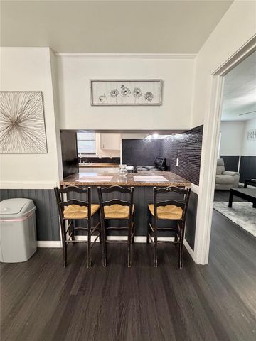 7115 Lewis Drive, Beaumont, TX 77708