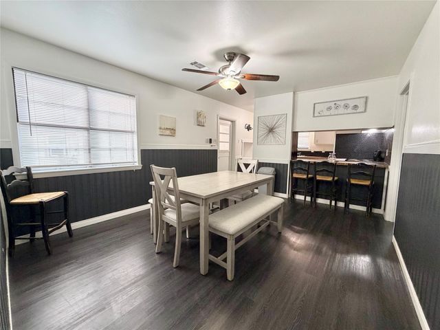 7115 Lewis Drive, Beaumont, TX 77708