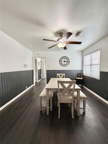 7115 Lewis Drive, Beaumont, TX 77708