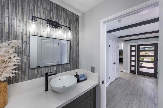 32404 Womsi Rd, Pauma Valley, CA 92061