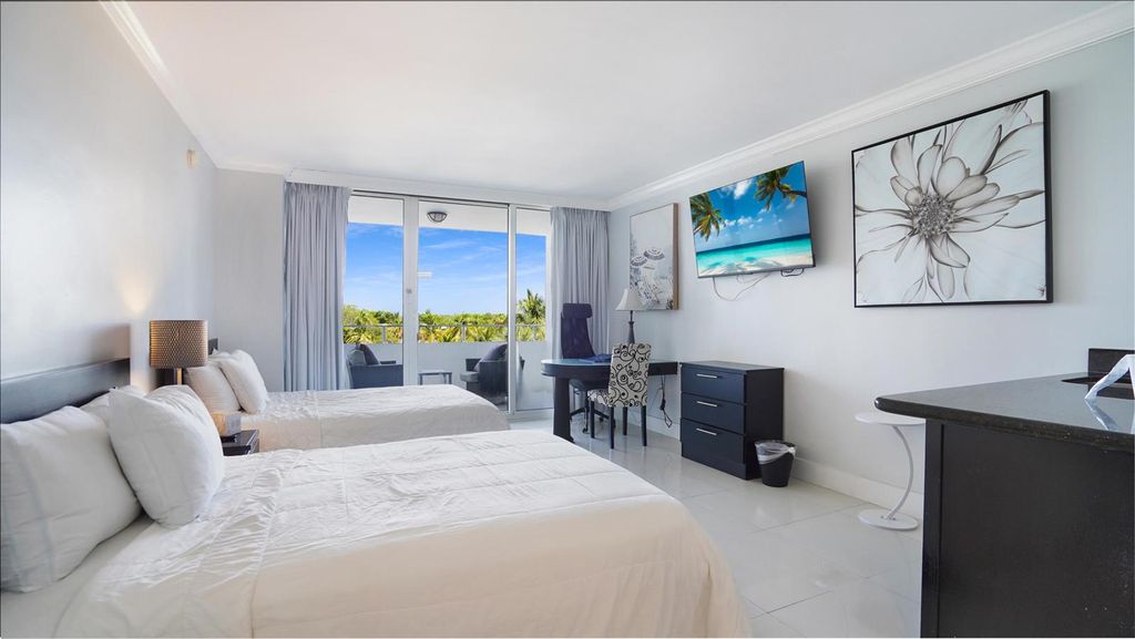 4040 Galt Ocean Drive 403, Fort Lauderdale, FL 33308