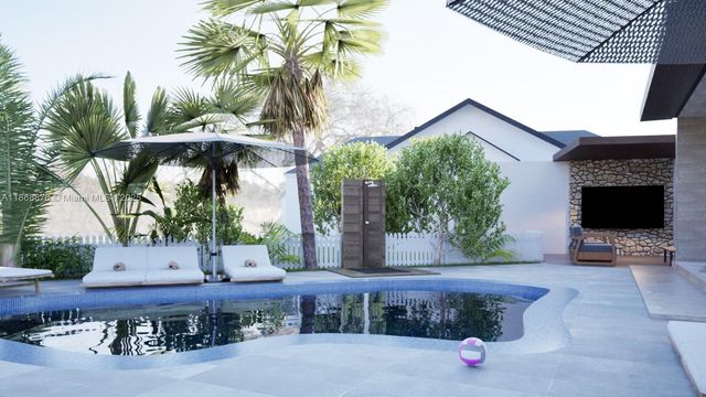 1000 W Ocean Dr, Key Colony, FL 33051