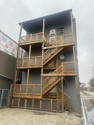 6601 S Langley Avenue 1, Chicago, IL 60637