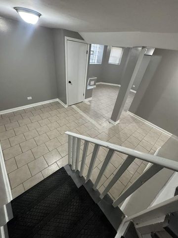 6601 S Langley Avenue 1, Chicago, IL 60637