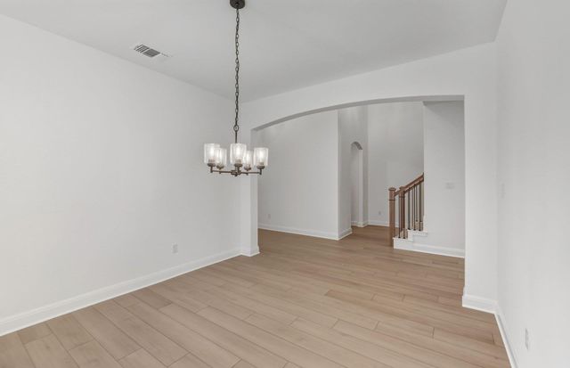 6921 Cliff Rose DR, Spicewood, TX 78669